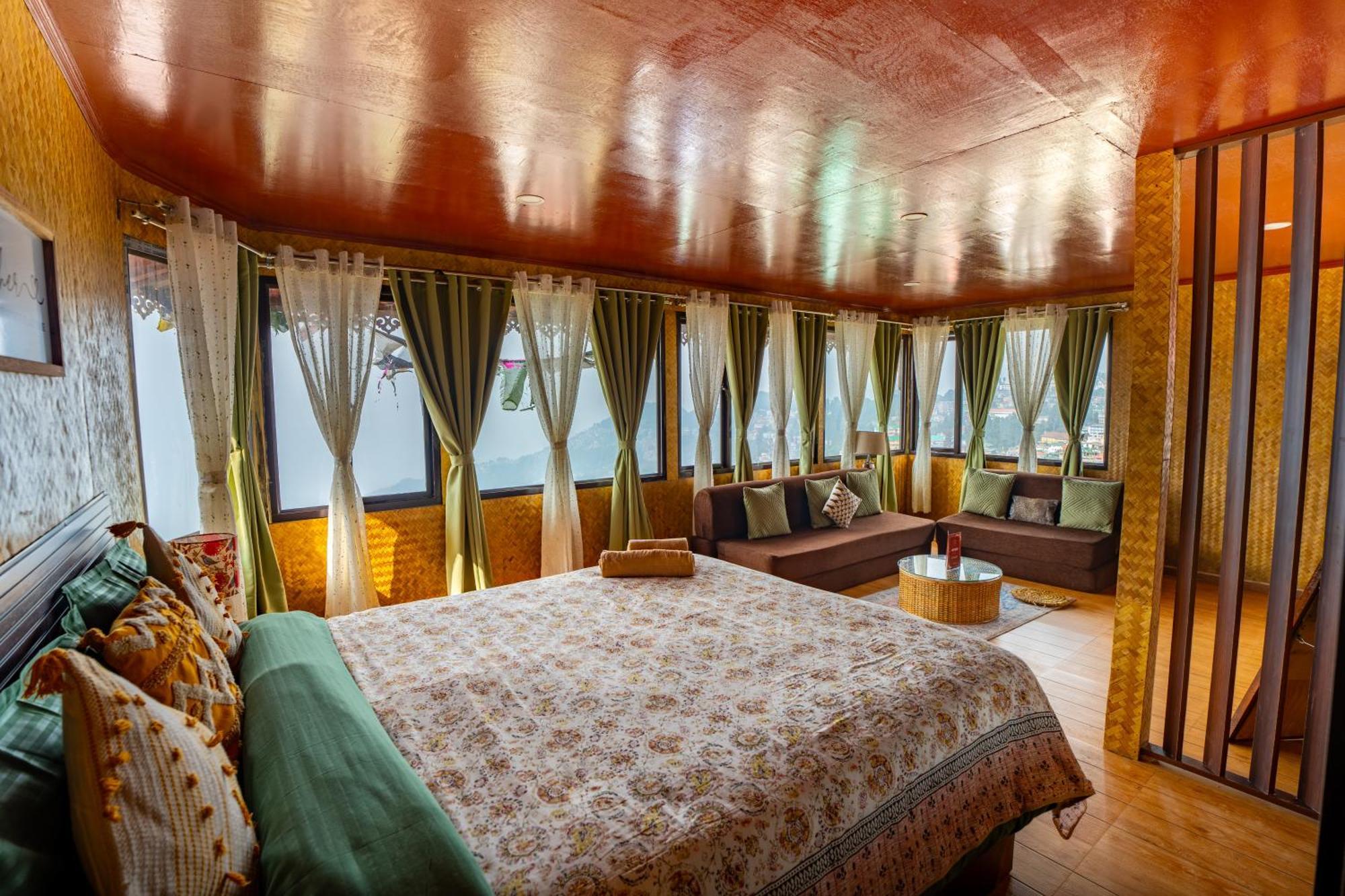 Monratino Himadrie -2 Mins Walk From Mall Road - All Rooms Have Kanchenjunga Mountain View Darjeeling  Exterior foto